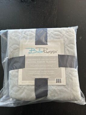Bella Russo Dreamer's Collection Light Gray Flannel Throw Blanket